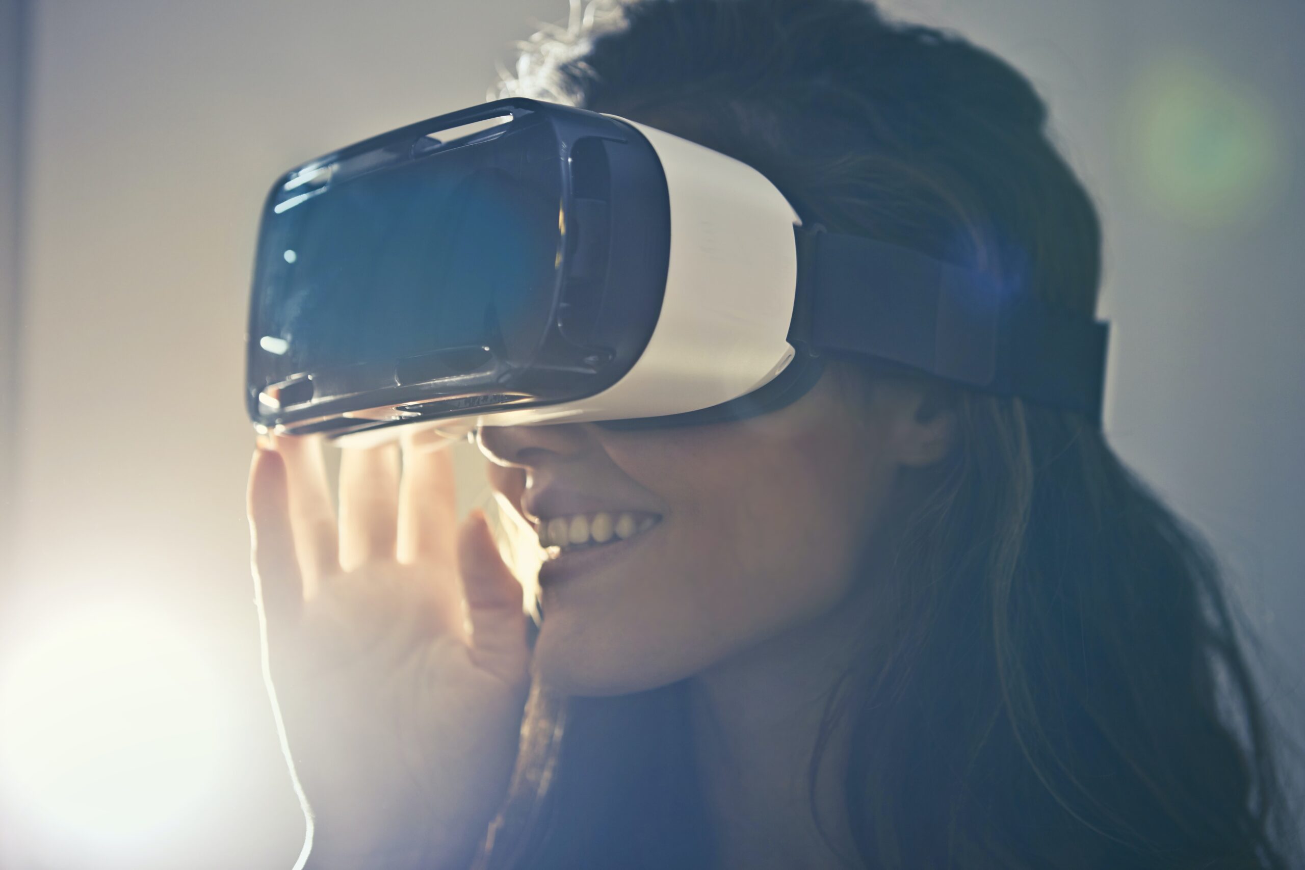 wijk matig Aanvulling VR bril in de zorg helpt bij het verminderen van pijn en angst